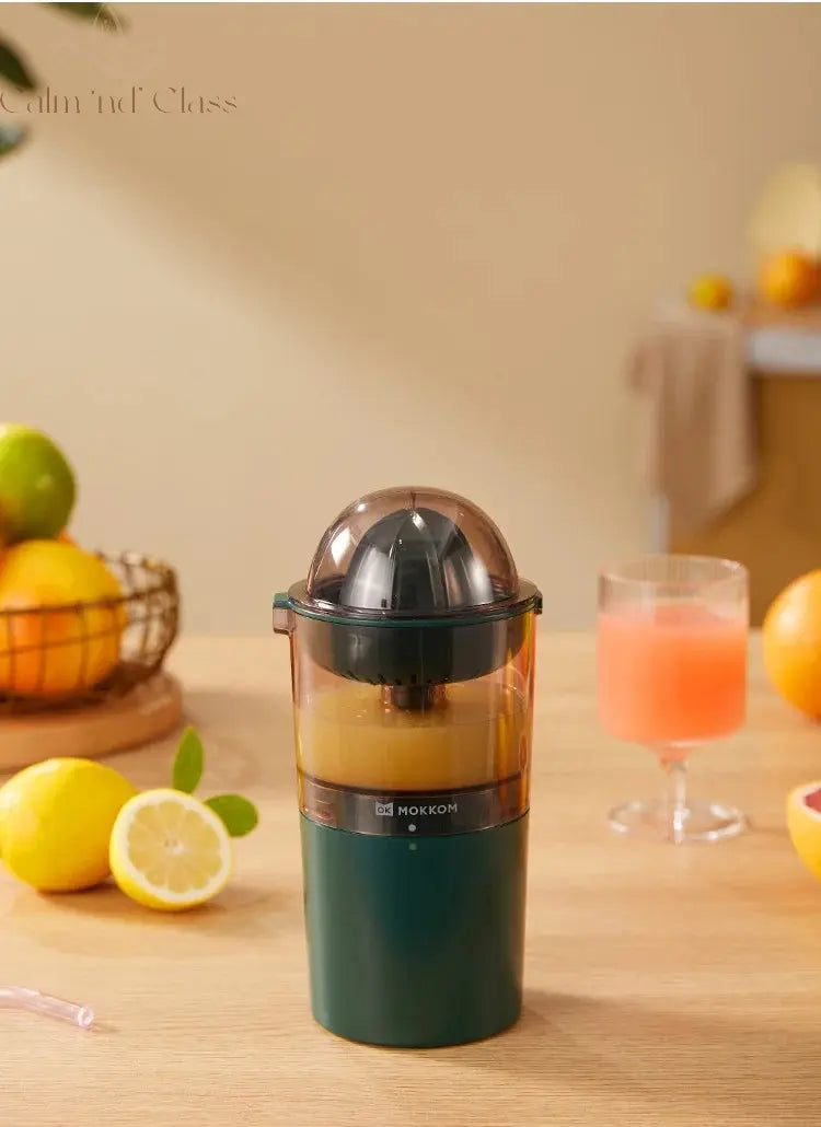 250ML Electric Juicer Blender Portable Fruit Extractor Orange Juice Maker Mini Mixer Usb Rechargeable Lemon Extractor Calm and Class