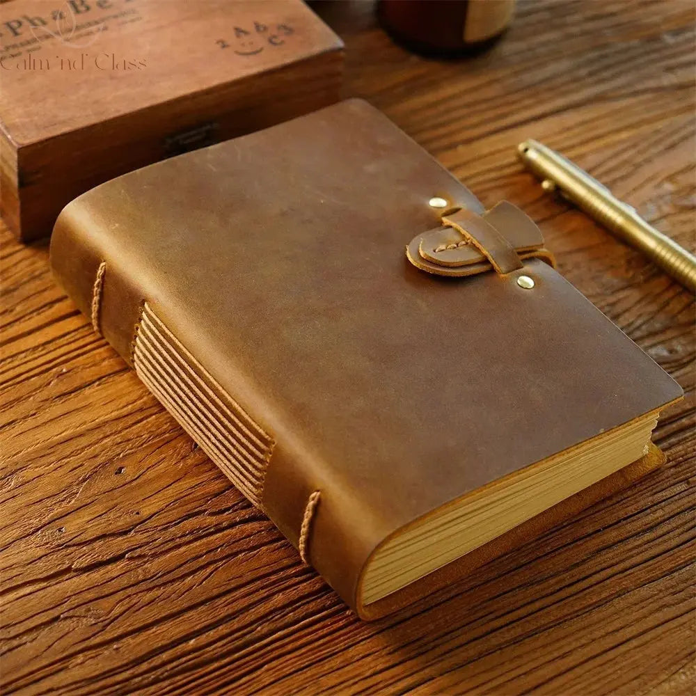 Genuine Leather Journal Lock Design Blank Kraft Paper 400 Pages DIY Diary Travel Notebook Handmade Sketchbook Retro Thick Book Calm and Class