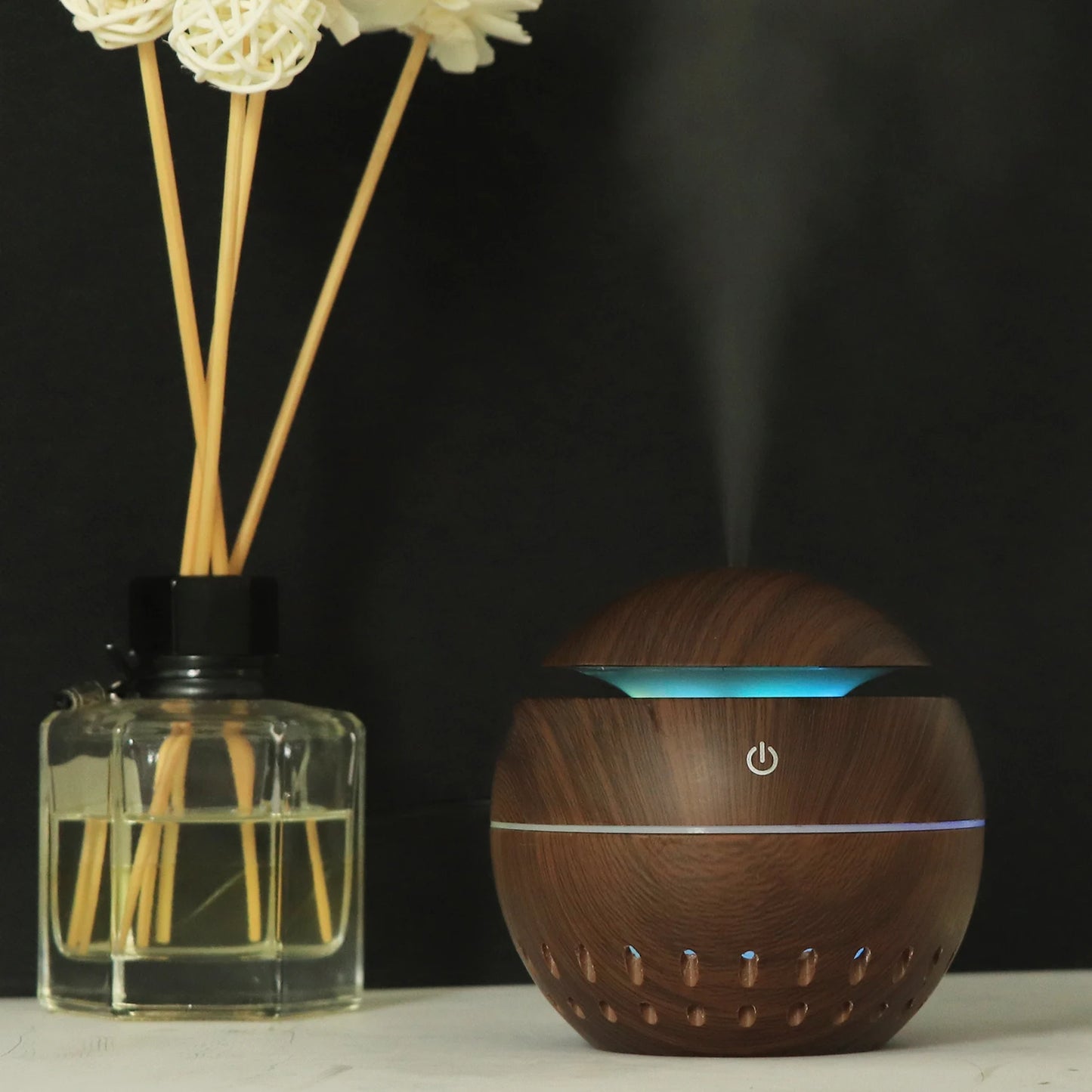 Electric Humidifier Essential Aroma Oil Diffuser Usb Charging Air Purifier 7 Color LED Light for Home and Office