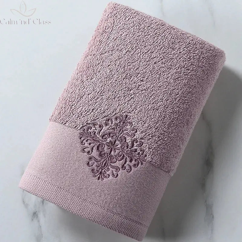 Hotel towels 100% pure cotton set embroidered jacquard craft gym travel face towels beach machine washable hair towels combed Calm and Class