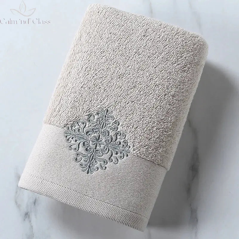 Hotel towels 100% pure cotton set embroidered jacquard craft gym travel face towels beach machine washable hair towels combed Calm and Class