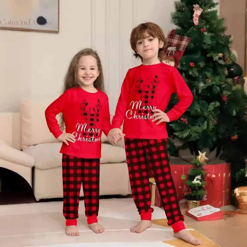 Merry Christmas Pajamas Set Fawn Plaid Print Mother Father Kids Matching Outfits Soft Cute 2pcs Suit Sleepwear Xmas Family Look Calm and Class