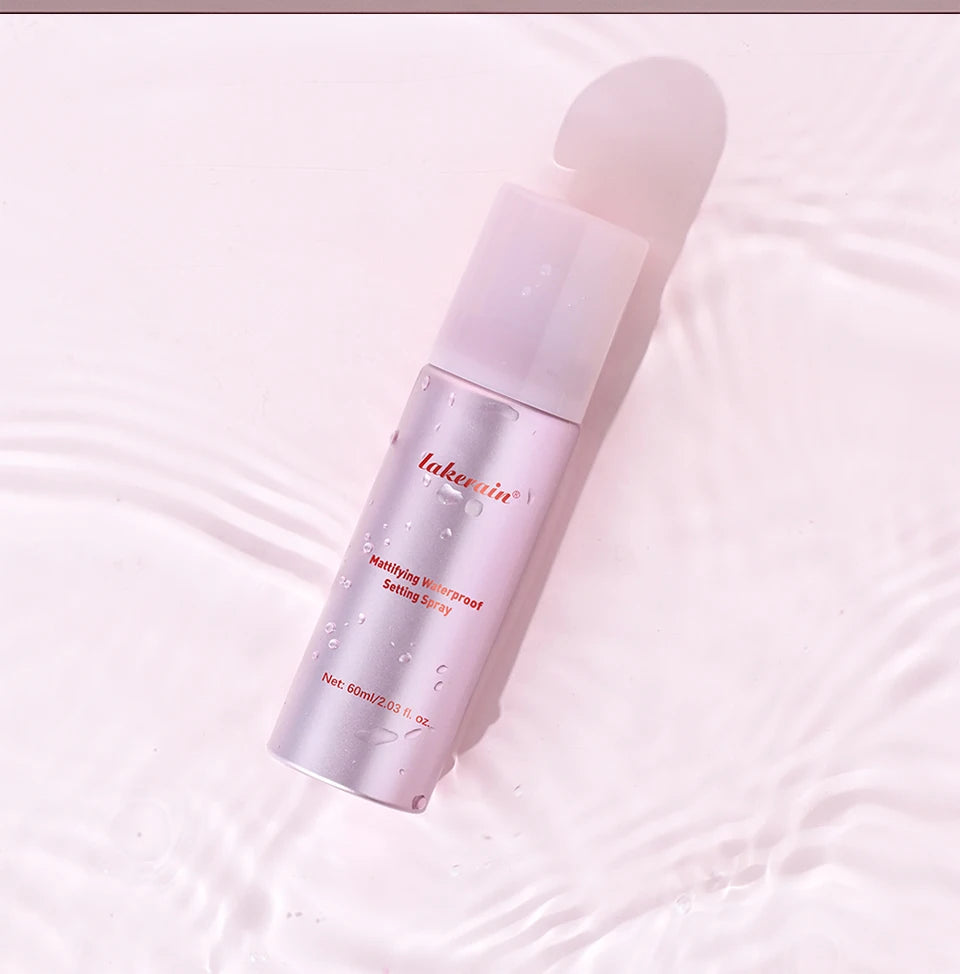 Mattifying Waterproof Setting Spray for All Skin Types