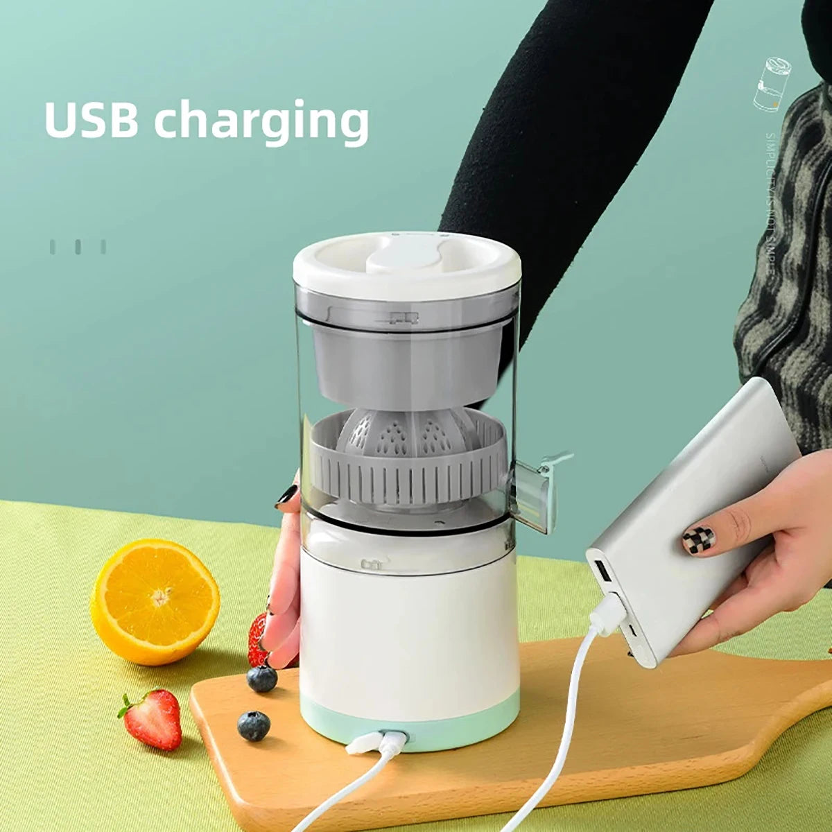 Multi-Function Portable Electric Juicer USB Rechargeable Mixing Bottle for Summer Smoothies and Lemon Juice Home Use