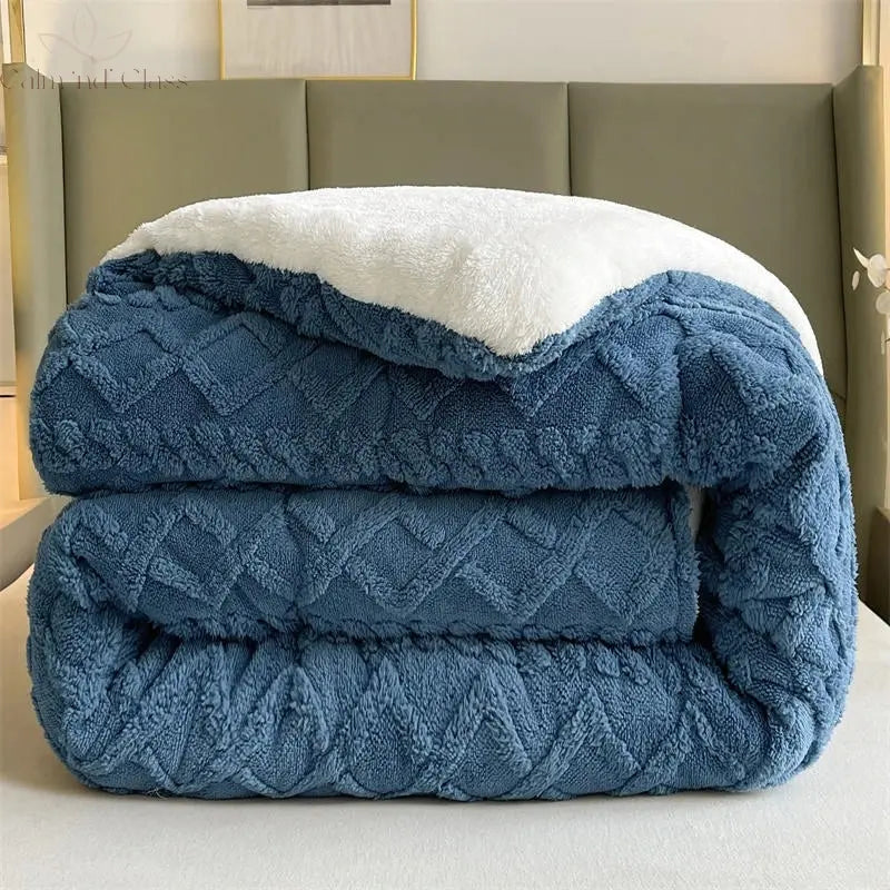 Soft Super Thick Winter Warm Blanket Artificial Lamb Cashmere Weighted Blankets for Beds Cozy Thicker Warmth Quilt Comforter Calm and Class